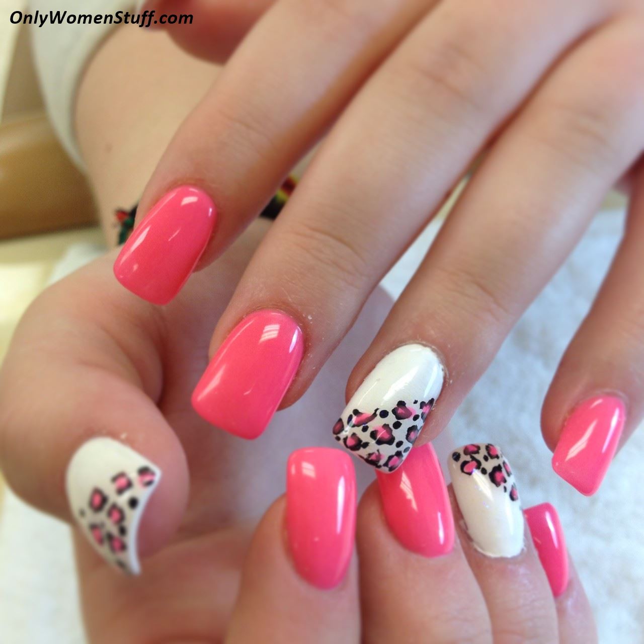15 Easy and Simple Nail Art Designs for Beginners To Do At