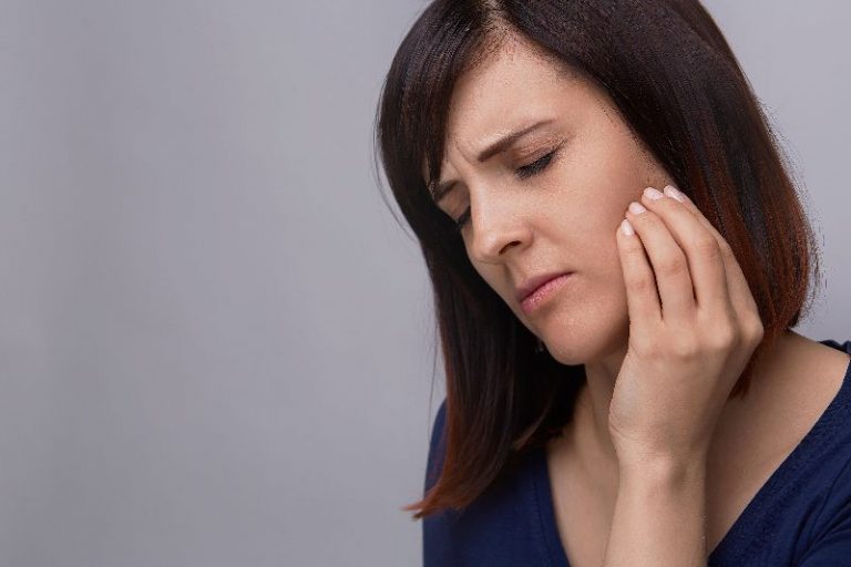 Why TMJ disorders Affect Women More than Men and How to Treat it