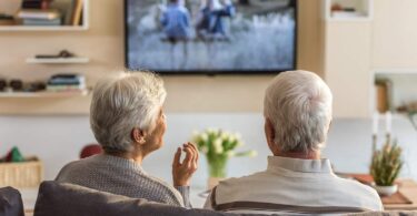 4 Important Tips for Helping Your Aging Parents Stay Safe & Healthy