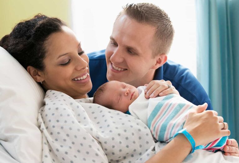 Know a New Parent? Here Are Some Simple Ways to Welcome Them Home